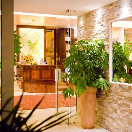 Hotel Alexander-2