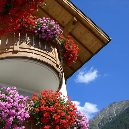Hotel Alpenrose B&B Suites&Apartements-3