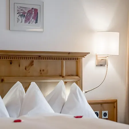 Chalet Silvretta Hotel & Spa-3