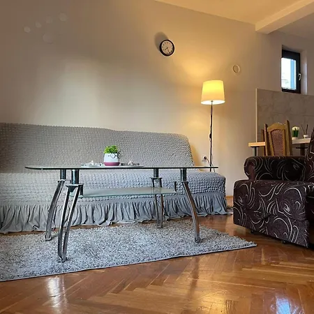 Gold Apartman-3