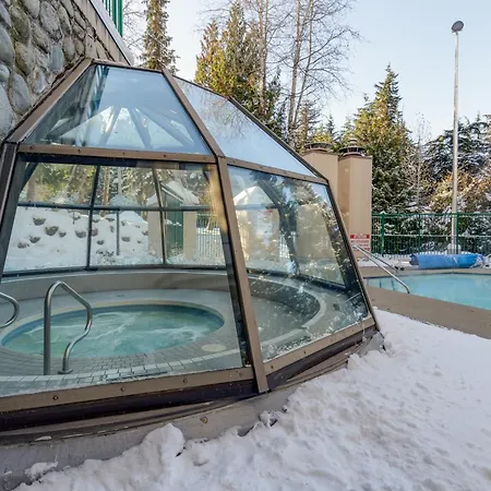 1Br In Marquise, Near Ski Hill, Fireplace, Heated Pool, Hot Tub, Sauna, Gym, Free Shuttle-3
