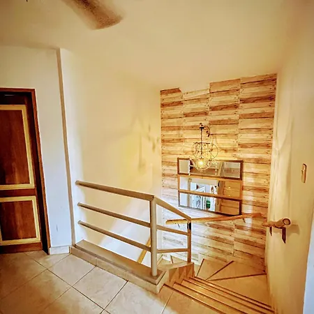 Hostal Casa Fm-3