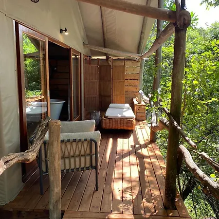 Summerfields Rose Retreat And Spa-3