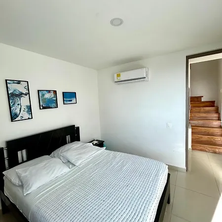 Apartamento Duplex Con Vista Al Mar-3