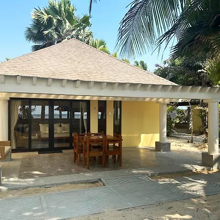 Puerto Del Sol Beach Resort And Hotel Club, Bolinao Pangasinan-2