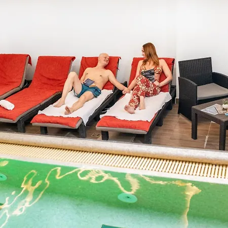 Royal Club Hotel-2