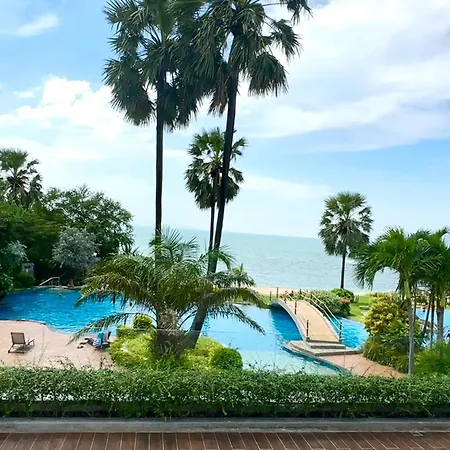 Oceanfront Luxury Condo In Pattaya With Private Beach And Inifinity Pool - Not A Hotel 30 Day Stay Minimum-3