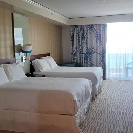 Luxurious Beachfront Studio-2