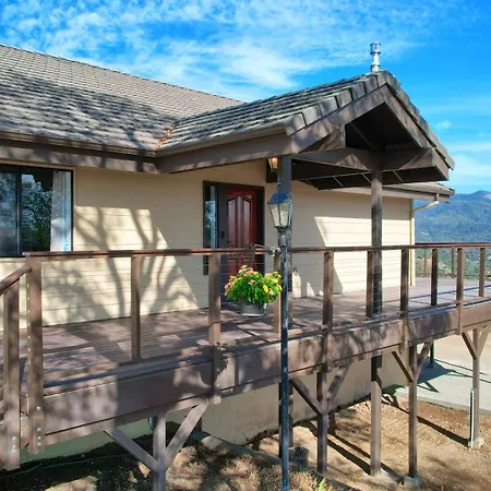 New! Yosemite Mountain Villa, Stunning Views -More-2