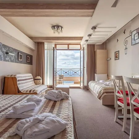 Milmari Resort & Spa Suites-2