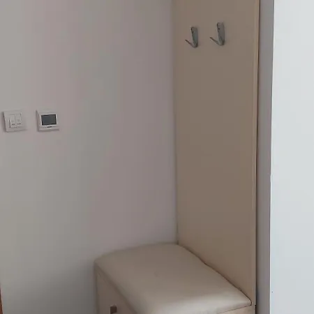 Apartman Mery In Kraljevi Cardaci-3