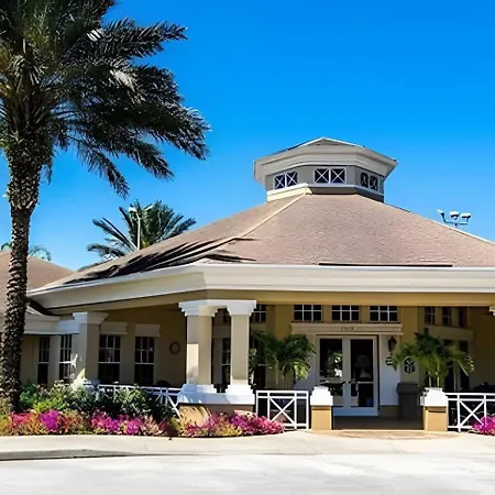 Renewed & Cozy 4Bd Great Location Near Disney!-2