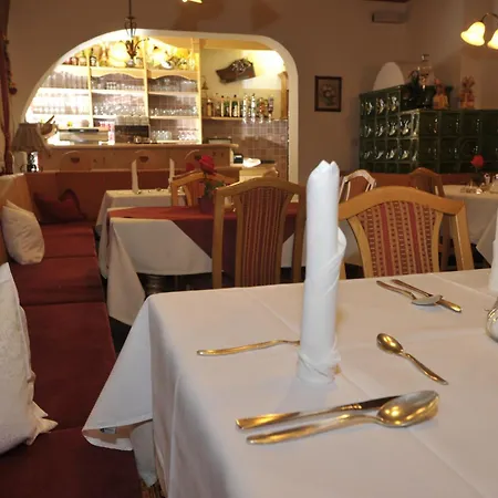 Waldhof-2