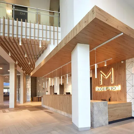 Hotel MARVEL - FULLY RENOVATED FREE Beach Access-3