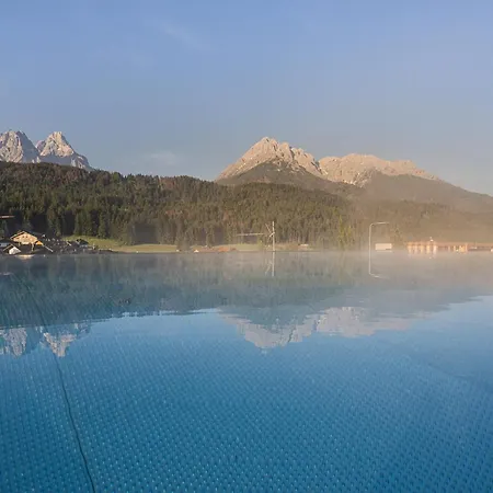 Loewe Dolomites-3
