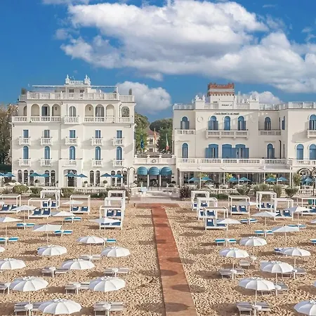 Casa Bianca Al Mare-2