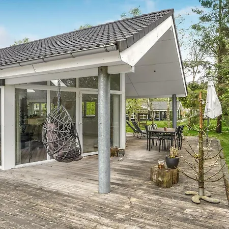 4 Bedroom Cozy Home In Hals-3