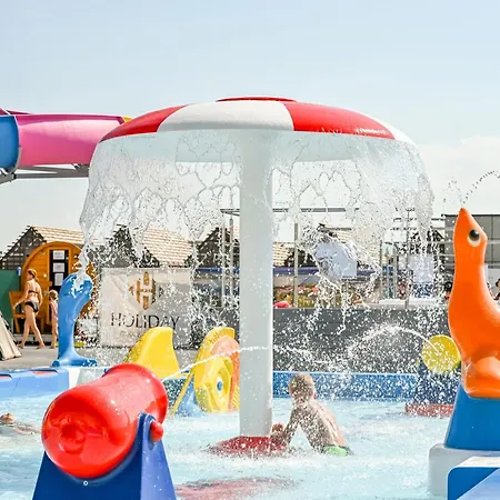 Holiday Park & Resort Cieplice Zdroj-2