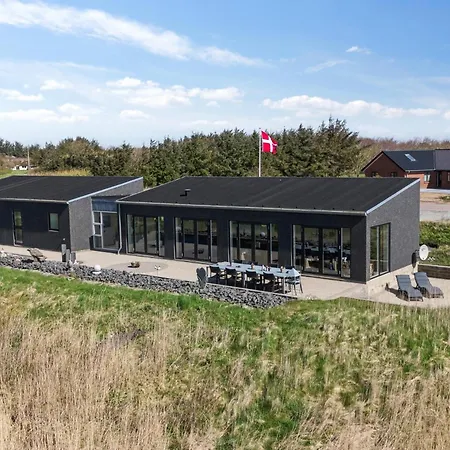 Luxurious Holiday Home With Sauna And 5-Person Outdoor Spa -1018-2