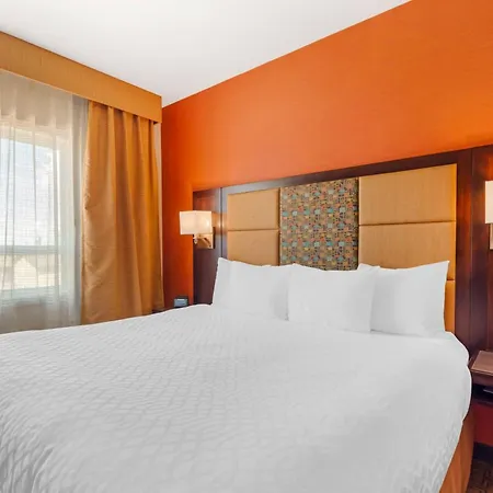 Best Western Plus Chateau Fort St. John-3