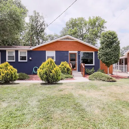 Casa Azul - Boutique 3Br Ranch With Hot Tub & King Beds-3