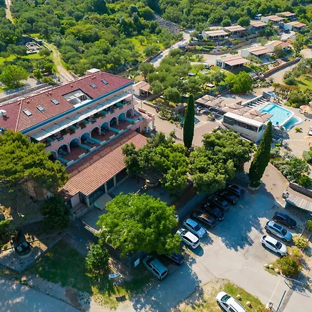 Hotel Kanajt-2