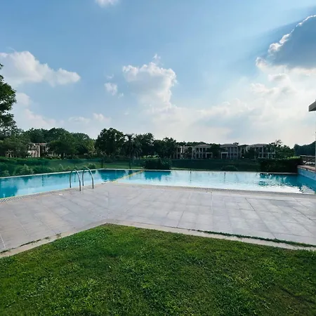 Premium Apartment In Tarudhan Valley Golf Resort-2
