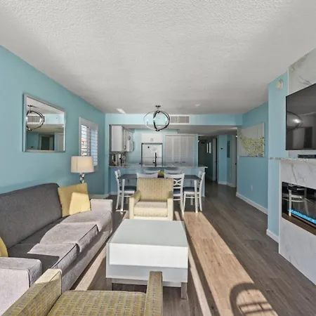 Bring Your Family To Our Gorgeous Oceanfront Condo-2