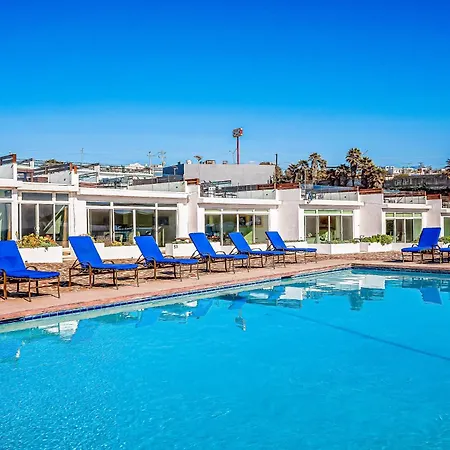 Dog-Friendly Beachfront Retreat With Rooftop Deck, Pool, Hot Tub, & Kitchen-3
