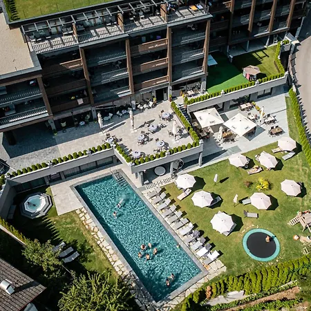 Molaris Lodge-3