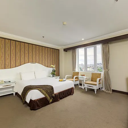 Chalcedony Grand Hotel-2