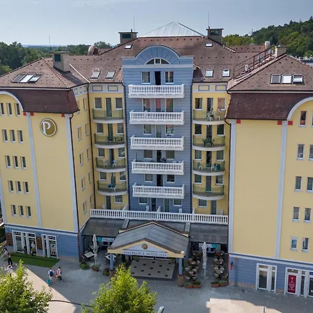 Palace Hotel Heviz-2