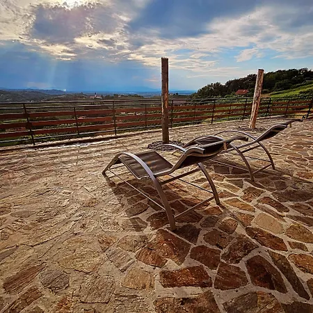 Truth Wines House-2