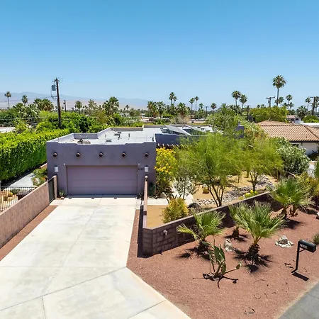 Only Inn Palm Springs By Acme House Company-3