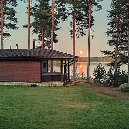 Villa Valkama With Optional Beach Sauna + Jacuzzi-3