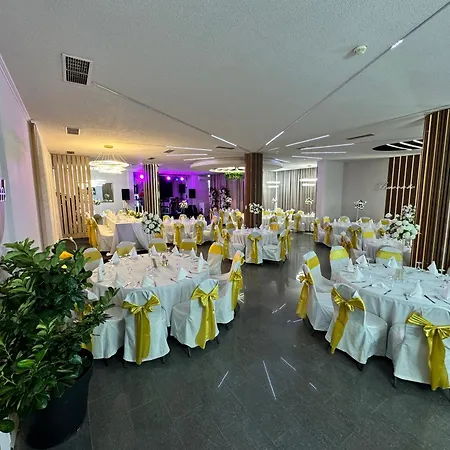 Hotel Staccato-3