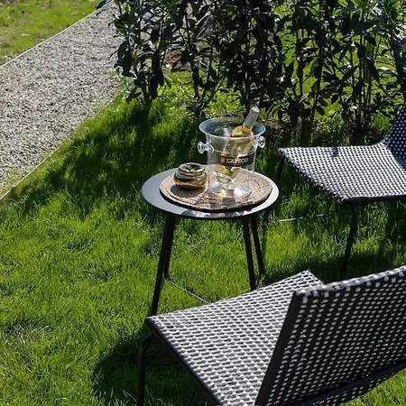 Le Bellessa Gite De Luxe Pour 2 Personnes-3