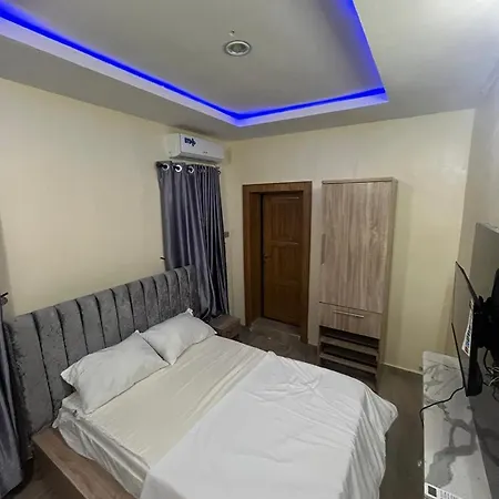 Platinum Apartment-2
