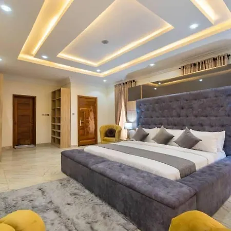 Dy Gold Apartment-3