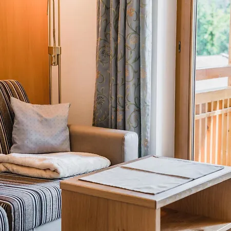 Residence Erika - Apartments, Breakfast&Sauna-3