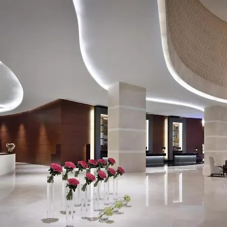 The Executive Suite - Luxury Living At Jw Marriott-2