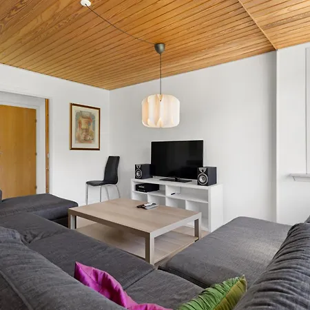 Holiday Home With Pool For 12 People-3