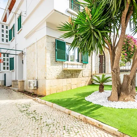 Urban Bliss Guesthouse I-2