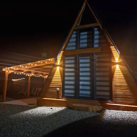 Bucovina-A-Framehouse-Hottub-Fireplace-Patio-Wifi-3
