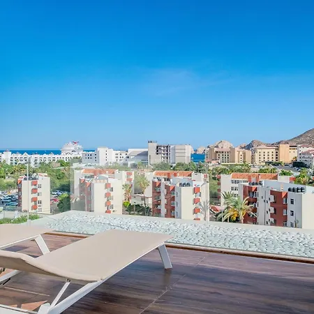 Brand New Luxury 2 Bedroom Condo-3