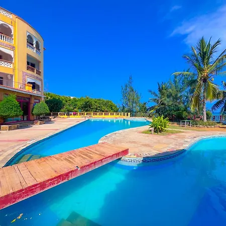Shanzu Palm Beachfront Suites-2