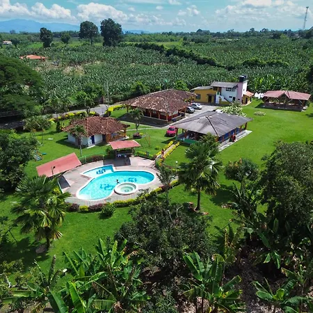 Finca Hotel Shalom La Dorada Eje Cafetero-3