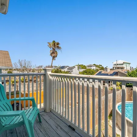 Blue Oasis Beach Vacation Home With Private Pool & Hot Tub-3
