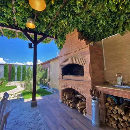 Bloom House-2