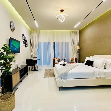 Lovely Studio In Damac Maison Cour Jardin Business Bay-3